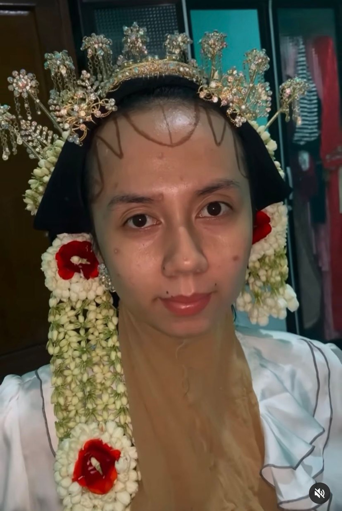 Makeup Pengantin Bekas Cacar Viral