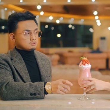 Lirik Lagu Casablanca - Nuha Bahrain feat Naufal Azrin