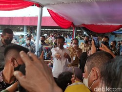 Beragam Respons Warga Sambut Jokowi di Semarang: Minta UGR Tol-Presiden Lagi