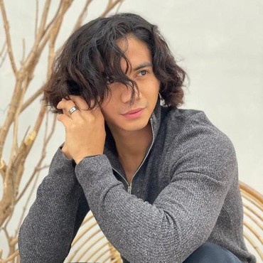 8 Gaya Rambut Terbaru Rizki DA Dicibir & Disebut Mirip Bapak-bapak