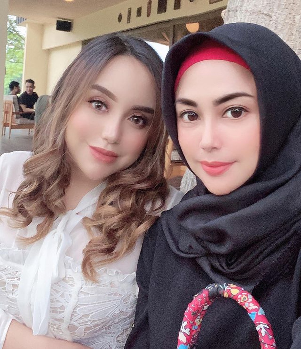 Salmafina dan Heidy Sunan