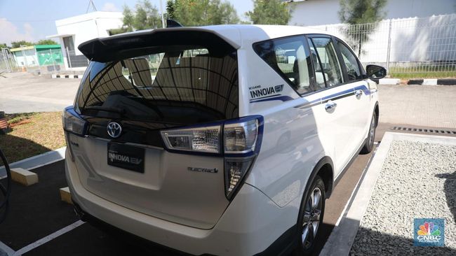 Orang Mulai Antre Dapat Innova Hybrid, Toyota Buka Bocorannya