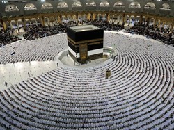 Otoritas Masjidil Haram Larang Bawa Stroller Bayi di Pelataran Kabah