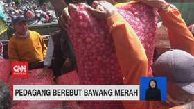 VIDEO: Pasokan Minim, Bawang Merah Jadi Rebutan Pedagang Pasar