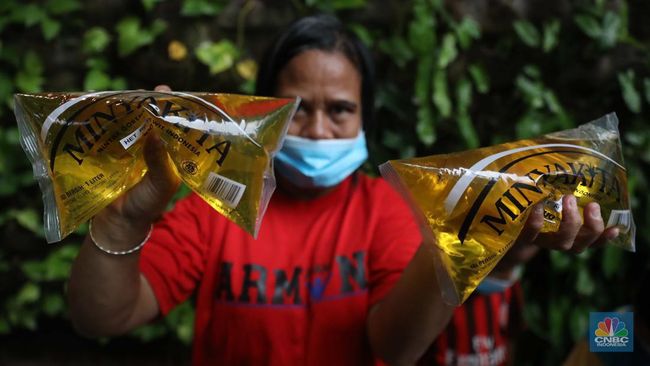 Harga Minyak Goreng Curah di Bawah Rp 14 Ribu!