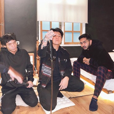 Lirik Lagu Sometimes - RE:UNION