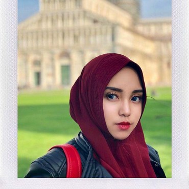 Bikin Adem, 7 Potret Salmafina Sunan Saat Pakai Hijab Kini Jadi Sorotan