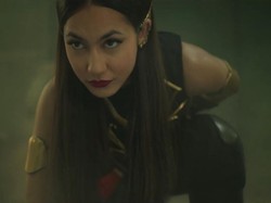 Pevita Pearce Sempat Cedera Saat Main Film Sri Asih