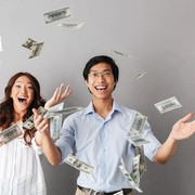 5 Cara Mendapatkan Cuan Berlimpah Secara Online, Bisa Main HP Sambil 'Rebahan'!