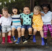 Dari yang Santai sampai Formal, Ini Jenis-jenis Sepatu untuk Anak-anak