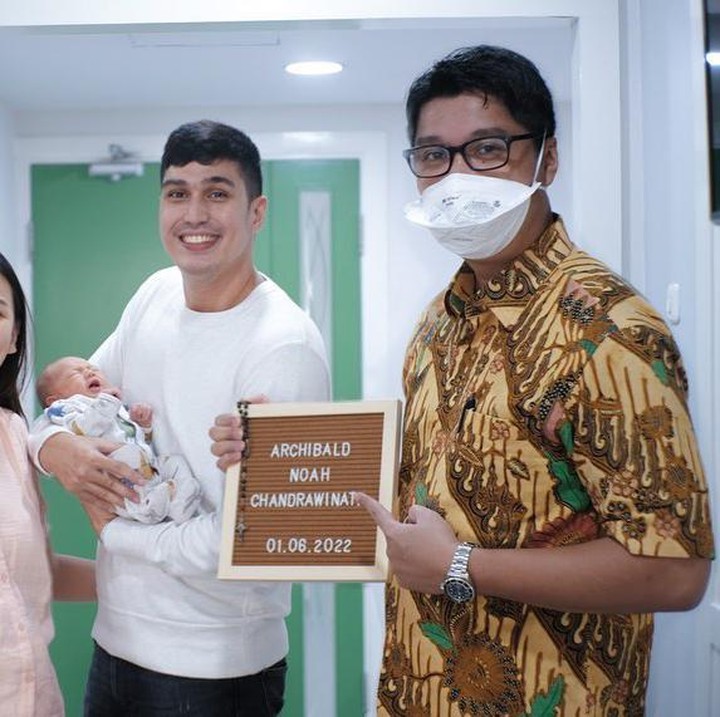 <p>Marcel Candrawinata dan Deasy Pricilla menikah pada 2017. Setelah empat tahun menikah, pasangan ini dikaruniai bayi laki-laki. (Foto: Instagram @deasypricilla)</p>
