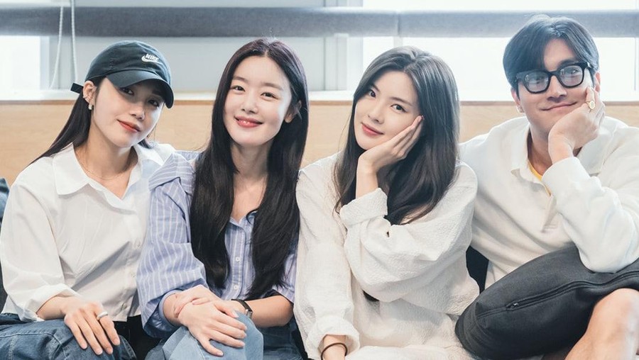 Pemain 'Work Later, Drink Now' Mulai Syuting untuk Musim 2