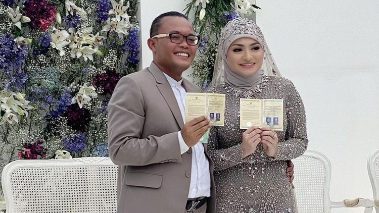 Sule dan Nathalie Holscher