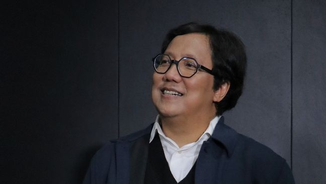 Erwin Gutawa merilis ulang Seputih Kasih dalam bentuk NFT. Ia berkolaborasi dengan Synchron Stage Orchestra dalam menggubah ulang lagu tersebut.
