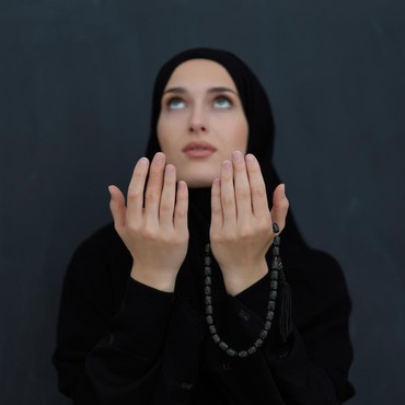 Amalan 10 Muharram Lengkap dengan Manfaatnya