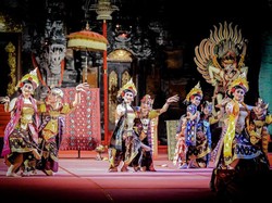 Jadwal PKB Selasa 11 Juli 2023: Pementasan Gandrung-Wayang Wong