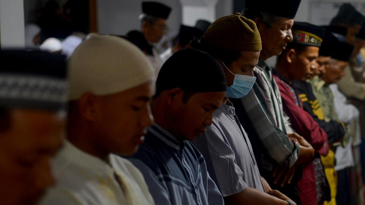 FOTO: Jemaah Tarekat Naqsabandiyah Rayakan Iduladha Hari Ini