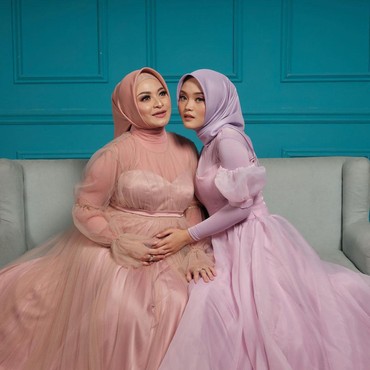 Sakit Hati Putri Delina Dituduh Pisahkan Sule & Nathalie Holscher
