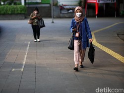 Kasus Covid-19 di RI Naik Lagi, Dokter Paru: Jangan Panik