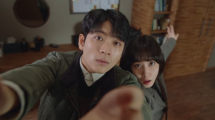 Woo Young Woo dan Lee Joon Ho di Drama Korea Extraordinary Attorney Woo