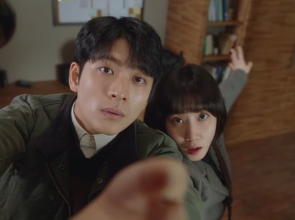 5 Momen Jun Ho dan Young Woo di Drama Korea Extraordinary Attorney Woo yang Bikin Baper