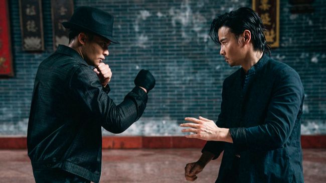 Jadwal Bioskop Trans TV pekan ini akan menayangkan sejumlah film laga Hong Kong seperti Master Z: The Ip Man Legacy.