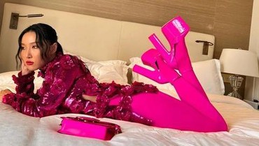 img-title Reaksi Tak Terduga Hwasa MAMAMOO Usai Dilaporkan gegara Dinilai Tak Senonoh