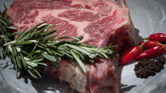 Makan Tanpa Khawatir, Ini 4 Cara Mengurangi Kandungan Lemak Pada Daging Kurban