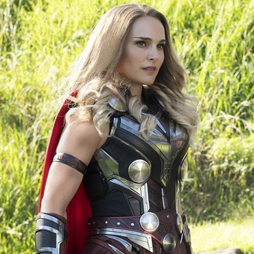 Suami Keciduk Selingkuh, Ini Alasan Natalie Portman Ogah Cerai