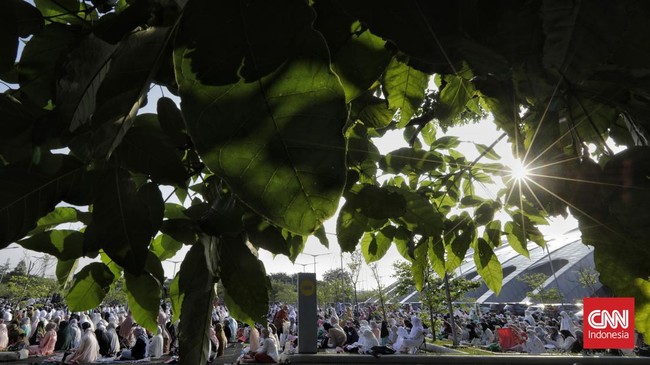FOTO: Salat Iduladha Jemaah Muhammadiyah di Jakarta Equestrian Park