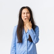 Bukan Jorok, 6 Kebiasaan Setiap Bangun Pagi Ini Jadi Tanda Tubuh Sehat! Termasuk Bau Mulut?