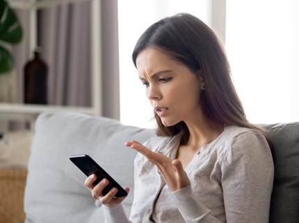 4 Tipe Orang Toxic di Media Sosial, Unfollow Saja Bun