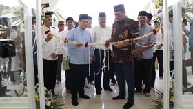 Sambut Idul Adha, Erick Resmikan Masjid At-Thohir di Lampung
