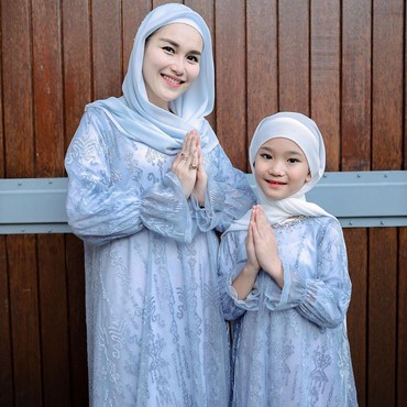 Tak Kunjung Lepas Status Janda, Ayu Ting Ting: Bilqis Posesif Banget