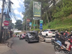 Jalur Alternatif Dago-Lembang  Dipadati Wisatawan