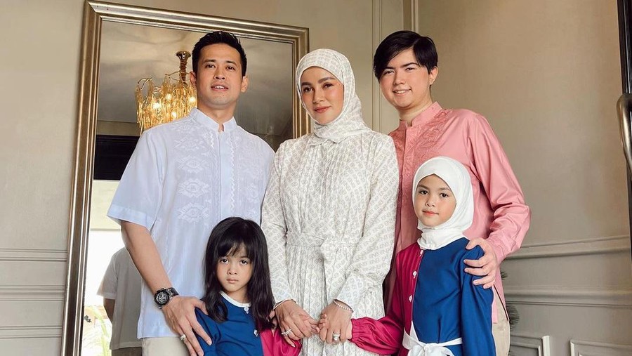 Rayakan Idul Adha 2022 Bareng Olla Ramlan, Aufar Hutapea: Adem Rayakan Idul Adha 2022 Bareng Olla Ramlan, Aufar Hutapea: Adem