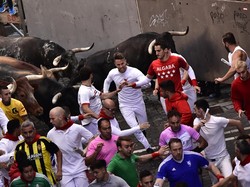 Sadis, 3 Orang Tewas Dalam Festival Lari Dikejar Banteng