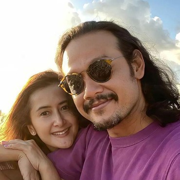 Widi Mulia & Dwi Sasono Pilih Hidup Irit: Kami Seniman Tak Punya Gaji Bulanan