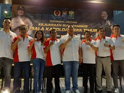 1.300 Pebulu Tangkis Akan Memperebutkan Piala Kapolda Jatim