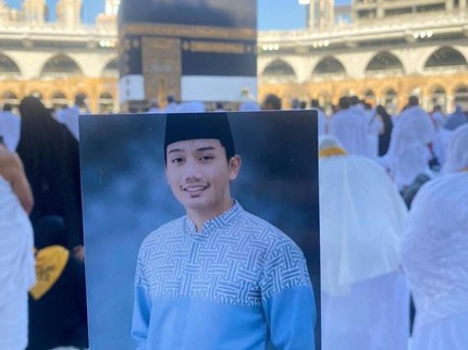 Bersyukur Eril sudah Haji Melalui Ridwan Kamil, Atalia: Haji Emmeril Kahn Mumtadz Alm