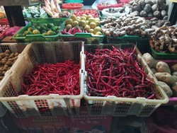 Pedagang Pasar Khawatir Sepi Pembeli, Harga Pangan Bakal Naik Gegara BBM