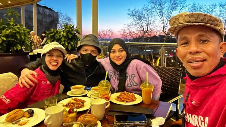 Ibunda Atta Halilintar