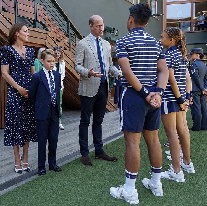 Pangeran George pertama kali hadiri turnamen Wimbledon untuk saksikan final Tunggal Putra bersama orang tuanya. Foto: instagram.com/theroyalfamily