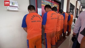 VIDEO: Polisi Dalami Soal Arahan Pesantren Halangi Penangkapan MSAT
