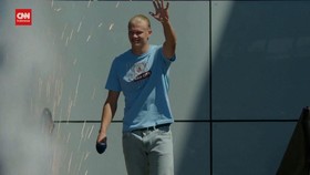 VIDEO: Diperkenalkan Man City, Erling Haaland Ngebet Lawan MU