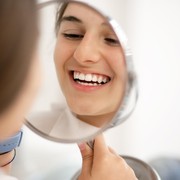 Makin Percaya Diri, di Rata.id Bisa Kembalikan Senyum Cerahmu Beauties!