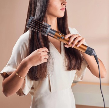 img-title Kenalan dengan Dyson Airwrap Multi-styler, Hair Tool Baru yang Menata Rambut Lebih Cepat dan Tanpa Panas Eskstrem