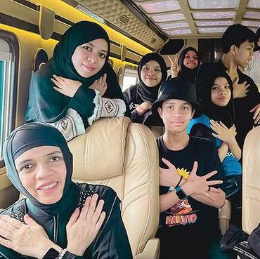 8 Momen Gen Halilintar Tiba di Indonesia Usai 3 Tahun Nggak Pulang