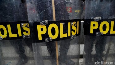Inilah Sosok Polisi di Mataram Viral Dipecat gegara Utang