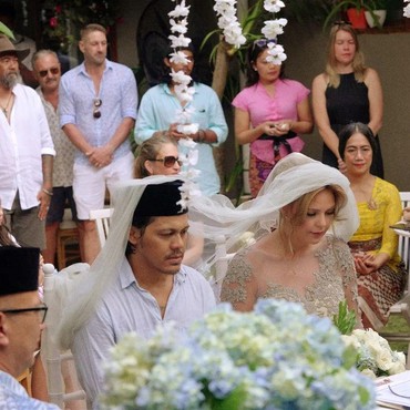 4 Hari Menikah, Mayky Wongkar Ungkap Jenis Kelamin Anak dari Istri Bule